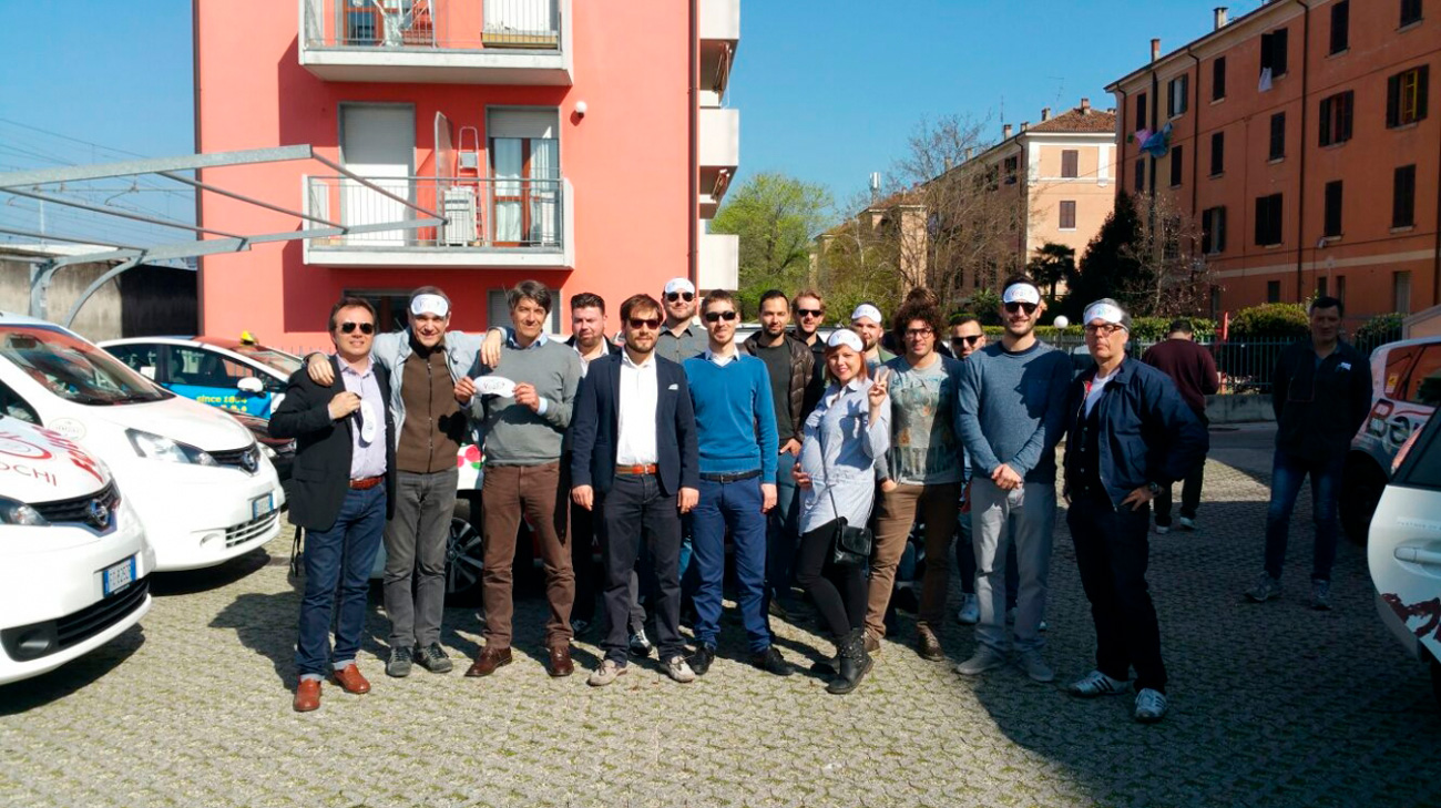 Foto di gruppo con tutti i partecipanti del corso di formazione